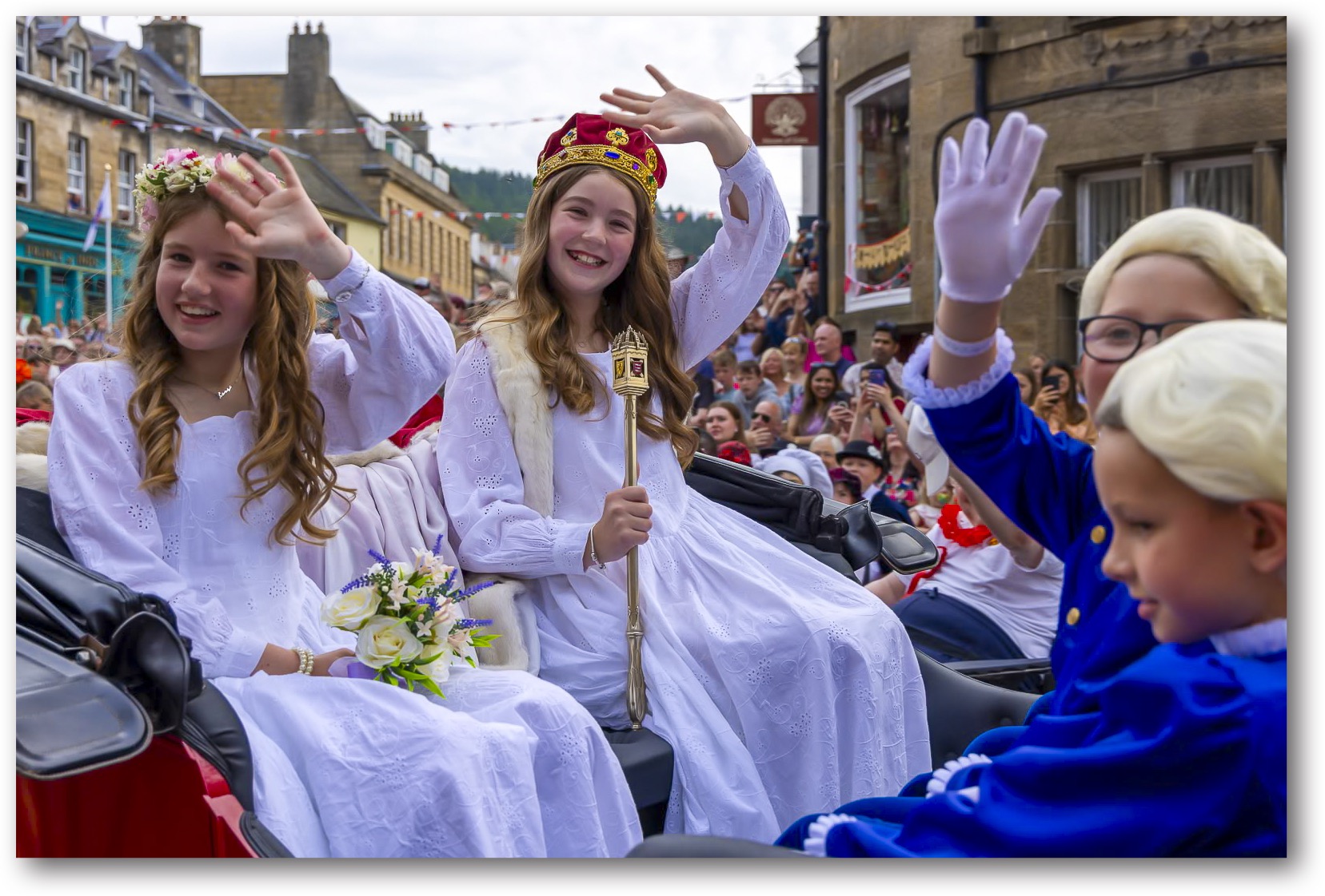 Crowning-2